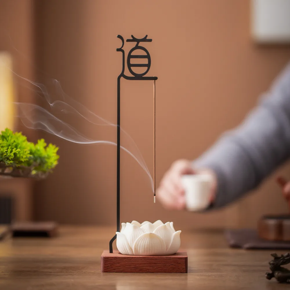 透明琉璃莲花香托